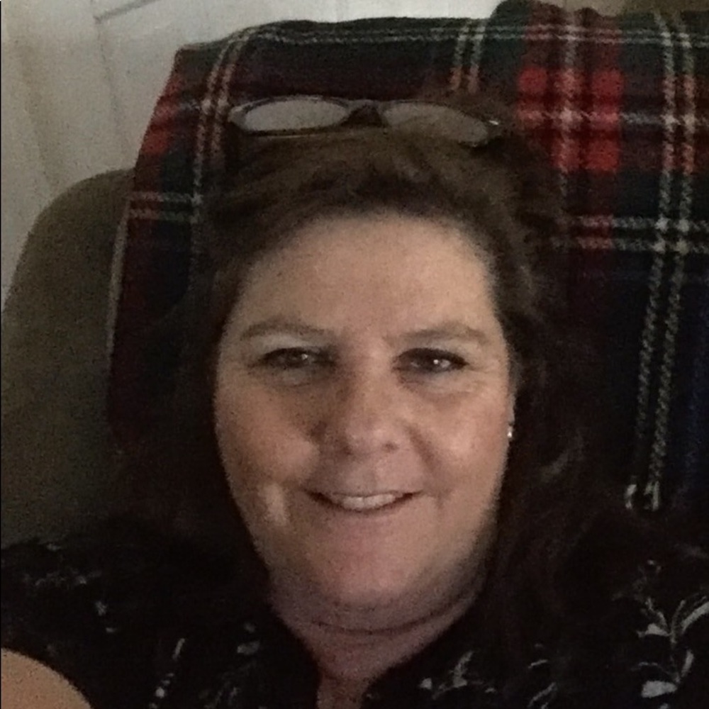 Meet your Posher, Rebecca